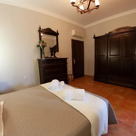 El Cotillo * Linares (Jaen)